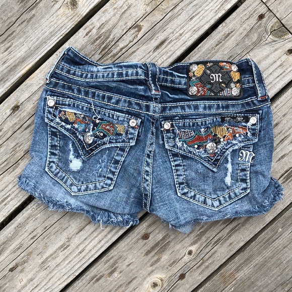 Miss Me Jean shorts - Picture 2 of 6